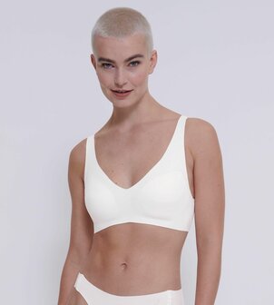 Sloggi Bra Zero Feel 2.0 Soft Cups Silk White 10217729-00GZ | 29600