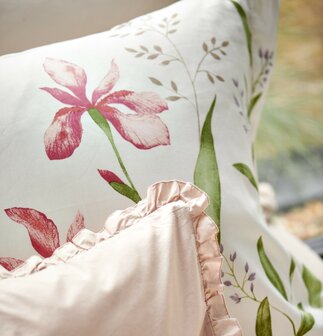 Vandyck Dekbedovertrek Serene Flower Offwhite SABB25107- 320 | 31412