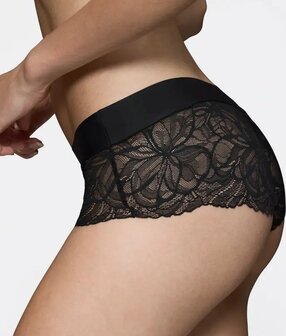 Triumph Shorty Body Make Up Illusion Lace Black 10219748- 004 | 32208