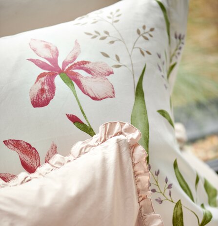 Vandyck Dekbedovertrek Serene Flower Offwhite SABB25107- 320 | 31412