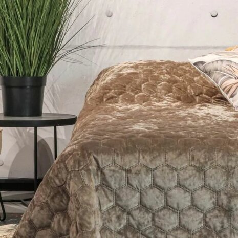 Unique Living Sprei Peggy Taupe | 30938-32485