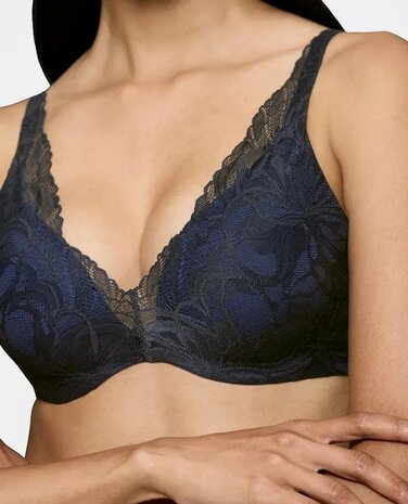 Triumph BH Body Make Up Illusion Lace Black 10219710- 004 | 32205 t/m 32207