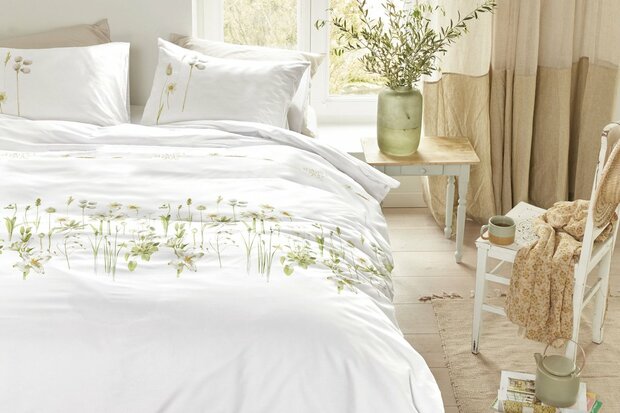 Marjolein Bastin Dekbedovertrek Amaryllis White 33763