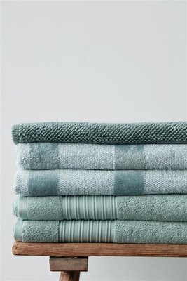 Beddinghouse Badgoed Sheer Stripe Green 21152