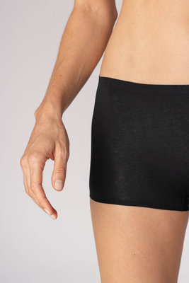 Mey Natural Shorts Black 79529 | 21993