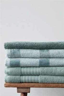 Beddinghouse Badgoed Sheer Stripe Green 21152